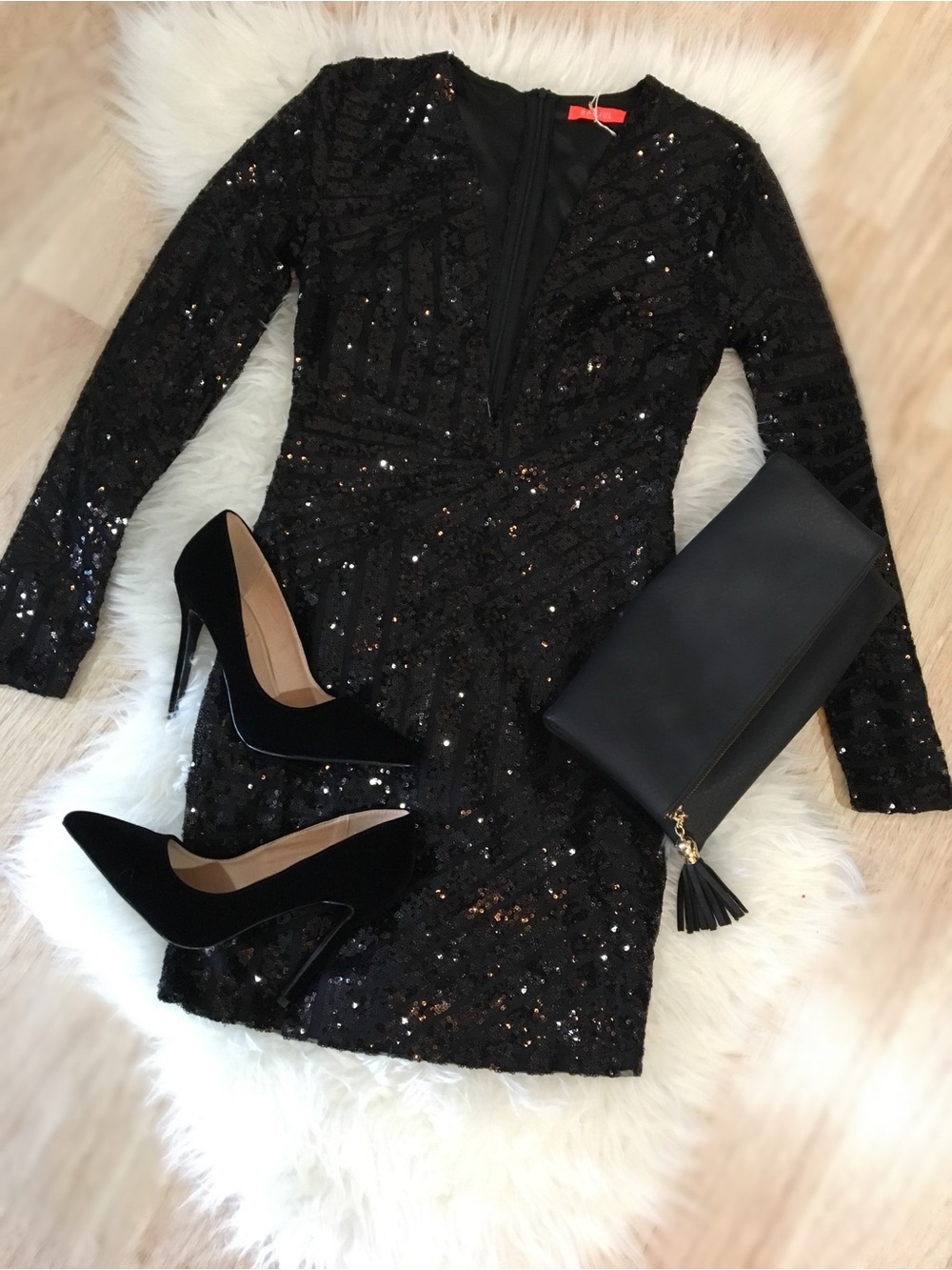 Black Sequin Long-Sleeve Party Dress